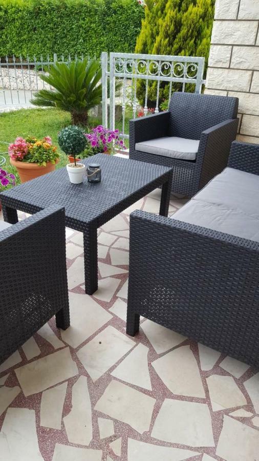 Apartman Luly Lägenhet Kaštela Exteriör bild