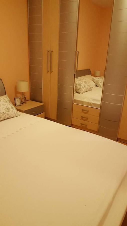 Apartman Luly Lägenhet Kaštela Exteriör bild